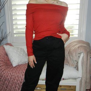 STUNNING Ribbed, Red, Cold-Shoulder Longsleeve Top